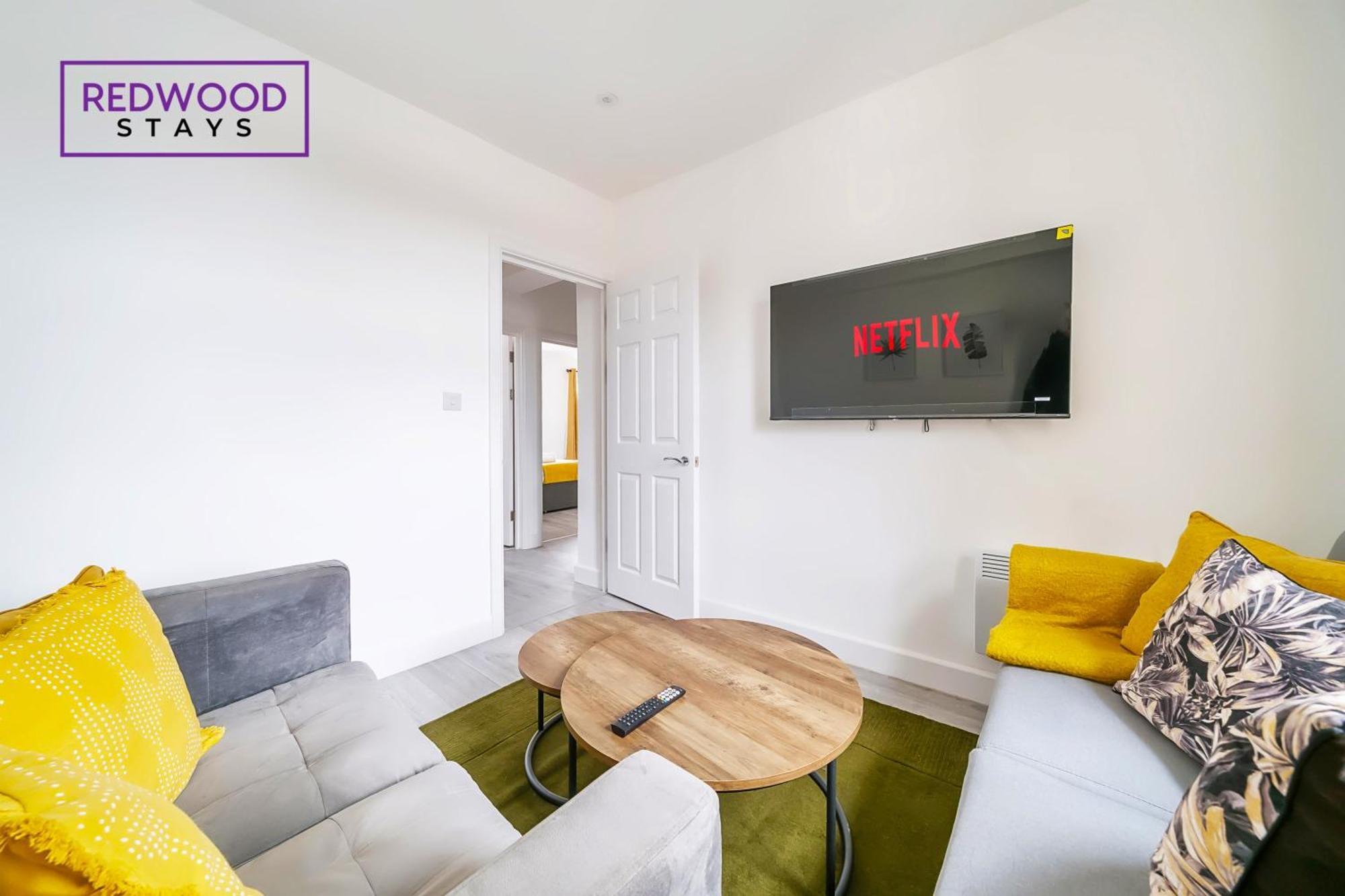 Brand New, 2 Bed 1 Bath, Modern Town Center Apartment, Free Wifi & Netflix By Redwood Stays Aldershot Zewnętrze zdjęcie