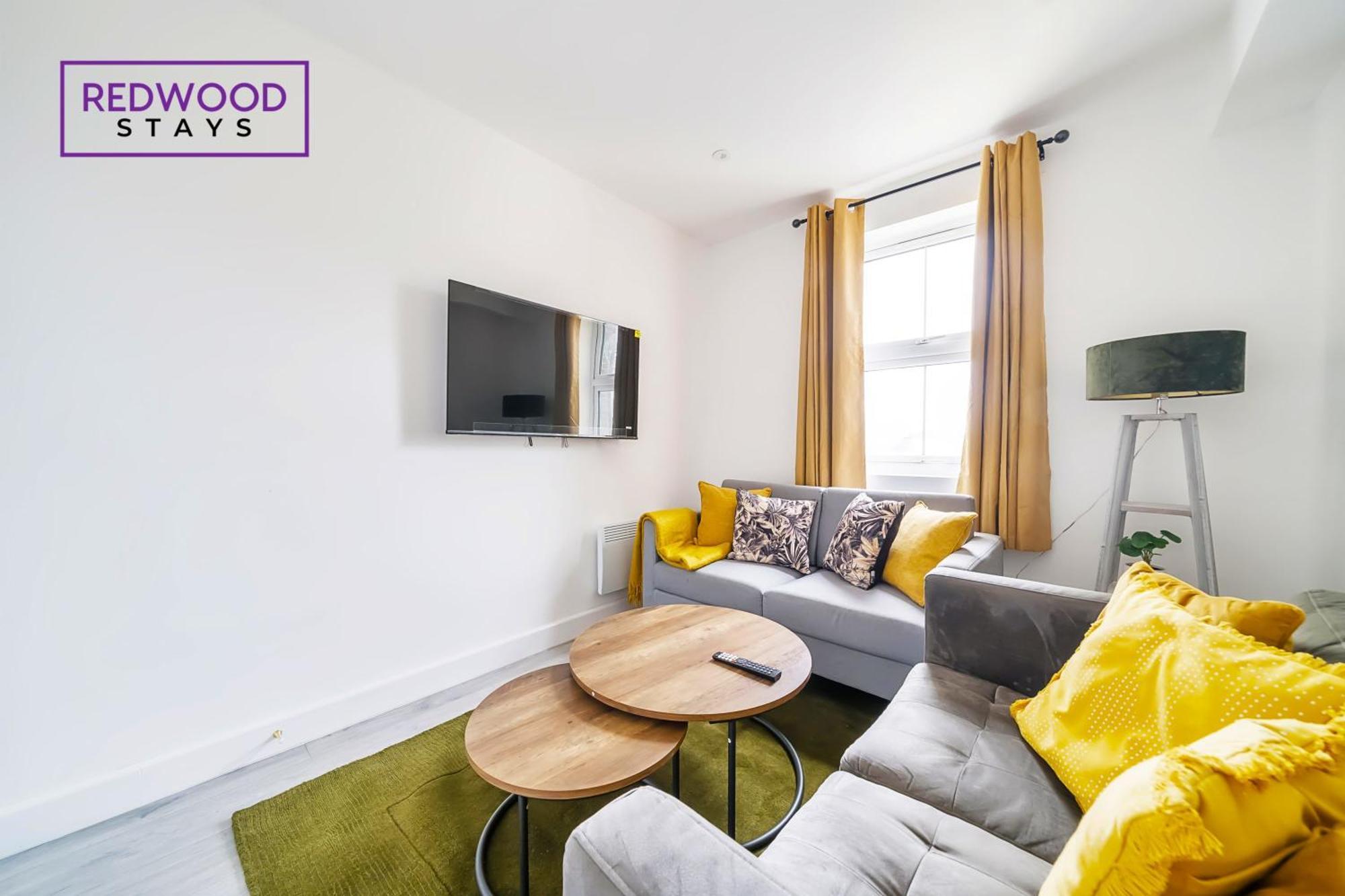 Brand New, 2 Bed 1 Bath, Modern Town Center Apartment, Free Wifi & Netflix By Redwood Stays Aldershot Zewnętrze zdjęcie